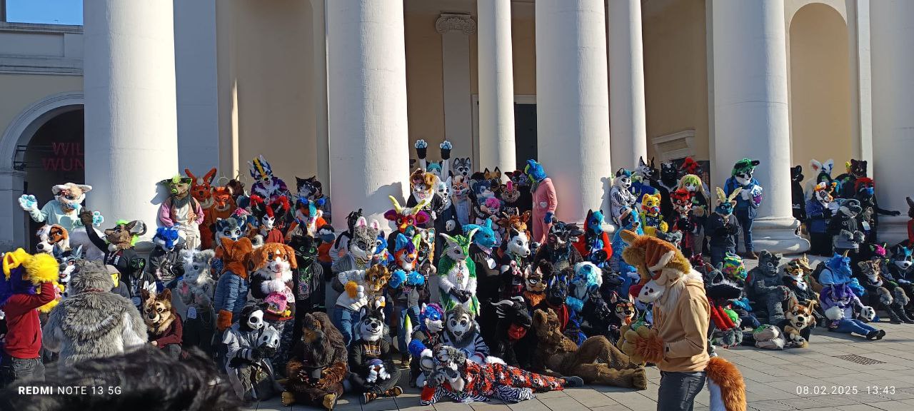 Fursuitwalk Bild 2
